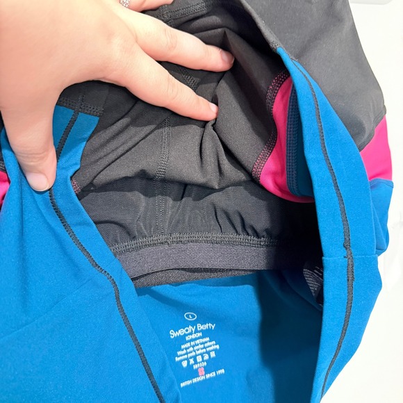 SWEATY BETTY Sports Bra‎ Crop Top Size L Black Pink Blue Athletic Workout NEW - Picture 5 of 8